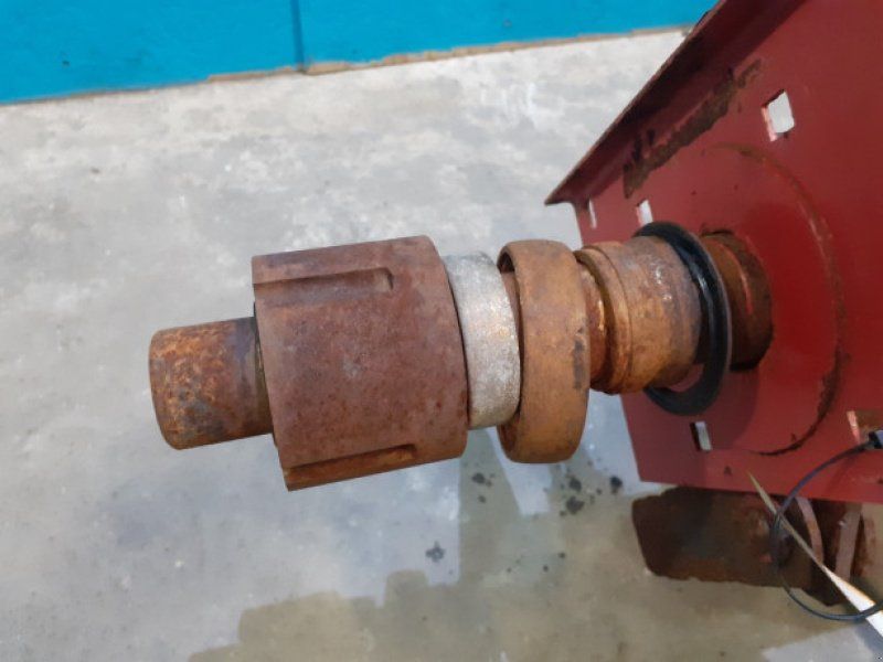 Massey Ferguson 34