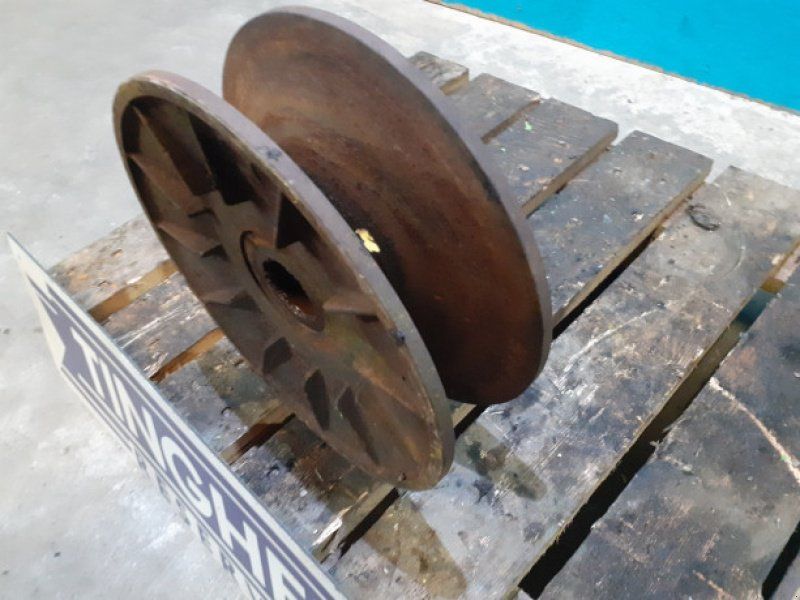 1250