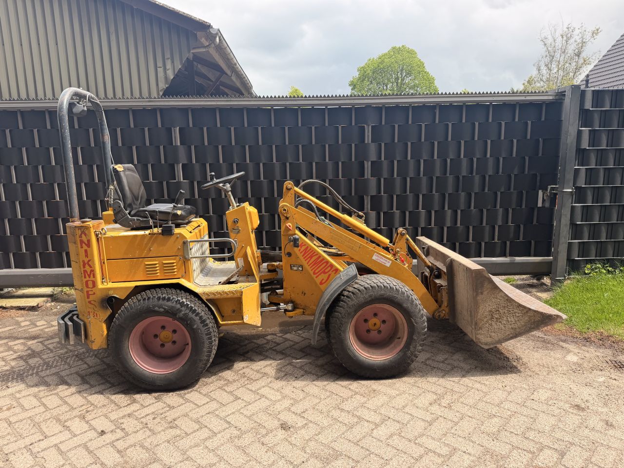 Knikmops 130 schaffer giant weidemann ahlmann avant