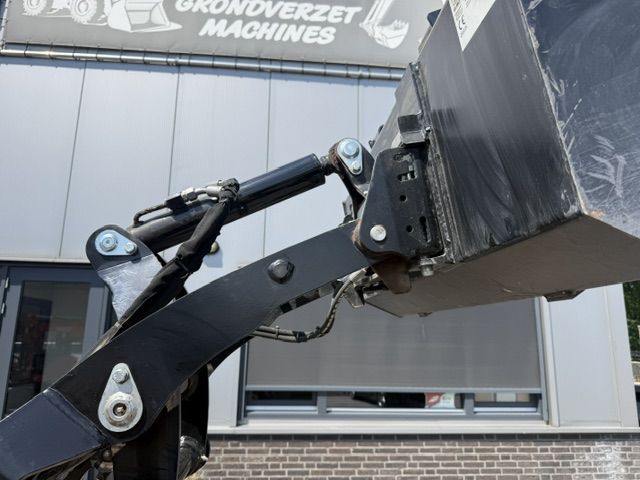 Giant GS950T rups lader skidster skidsteer minishovel DEMO 10uur