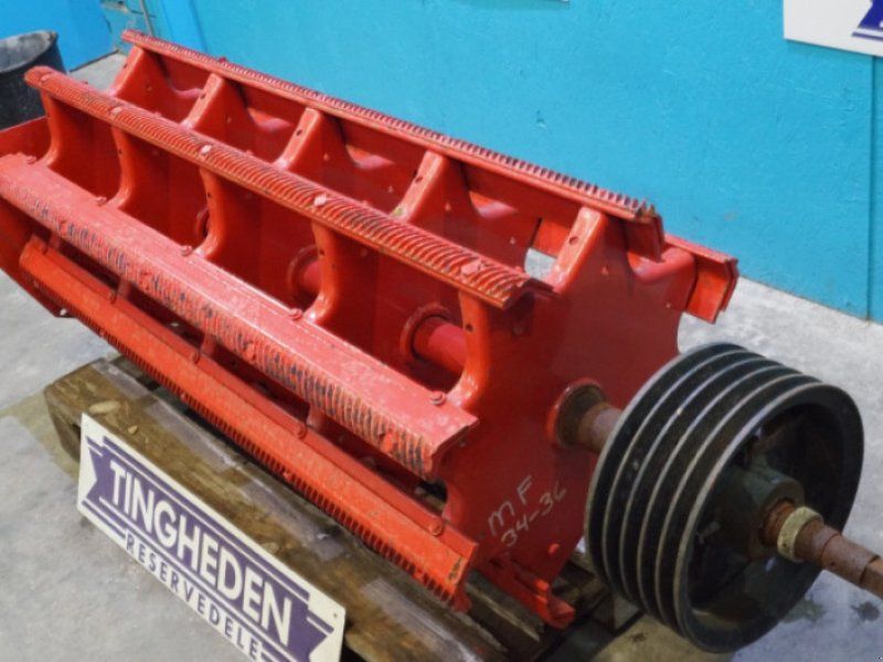Massey Ferguson 36