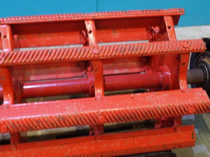 Massey Ferguson 36