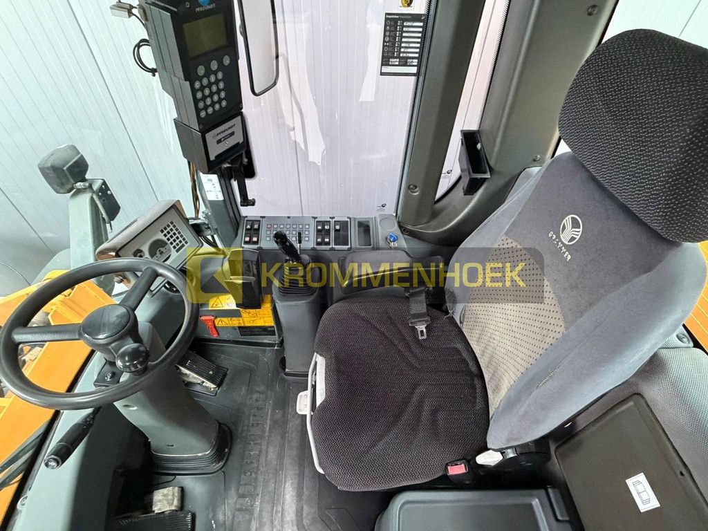 Liebherr L 524 KH9707