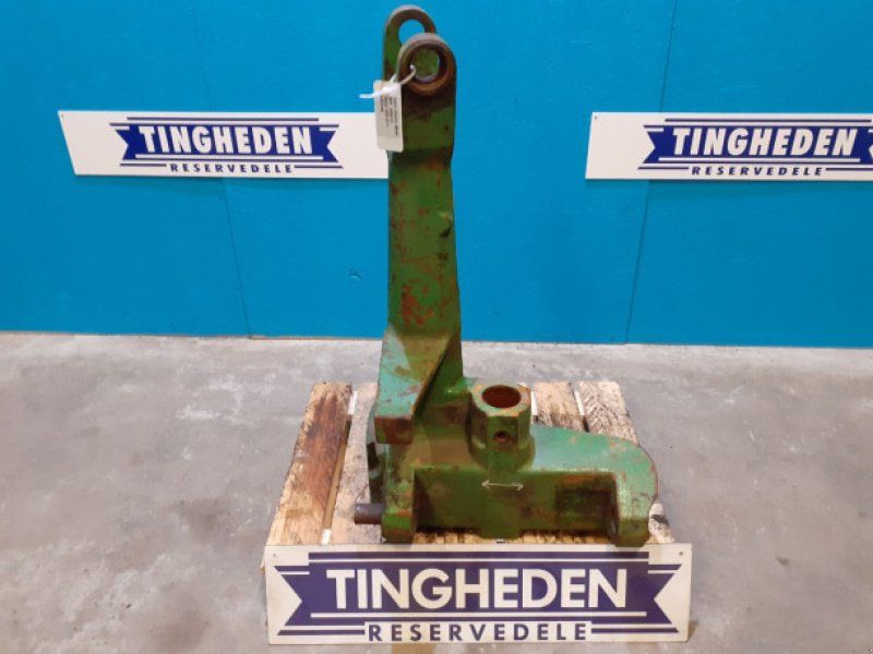 John Deere 3040
