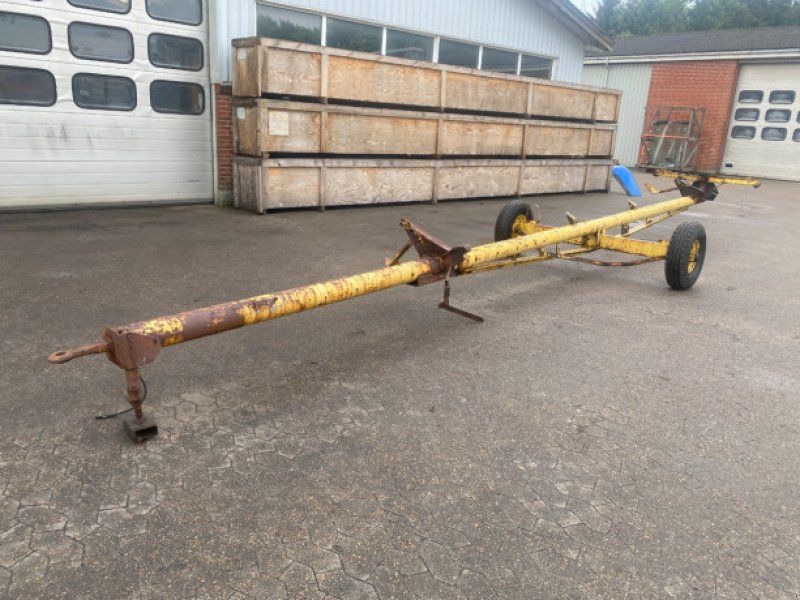 New Holland Skærebordsvogn
