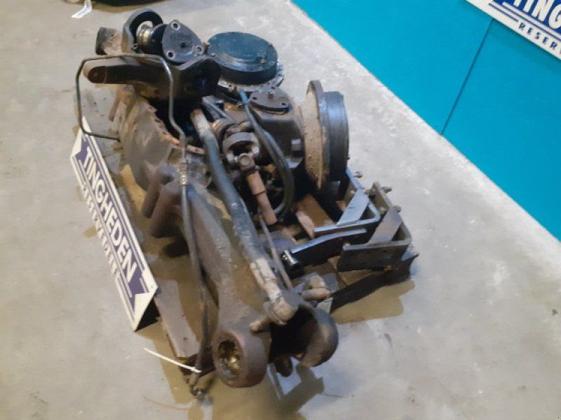 New Holland TM 150
