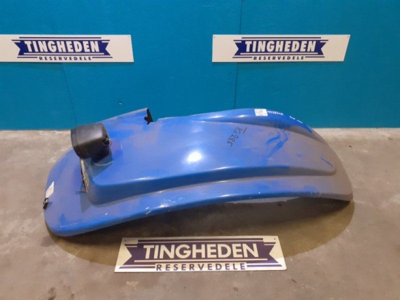 New Holland TG285