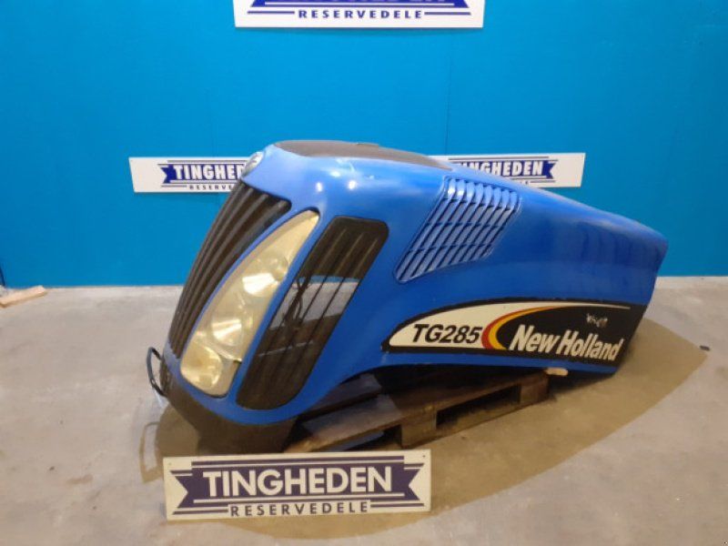 New Holland TG285
