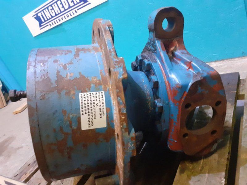 Ford TW 30