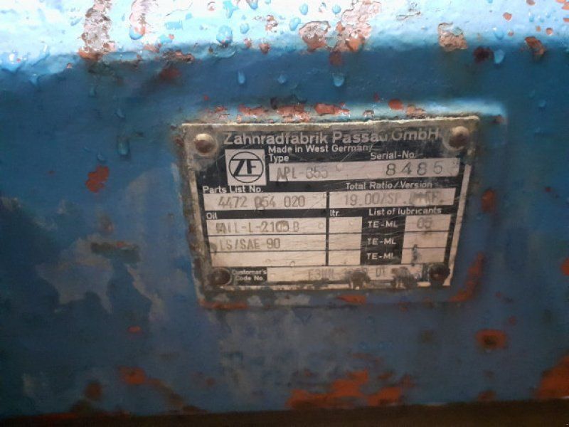 Ford 8630