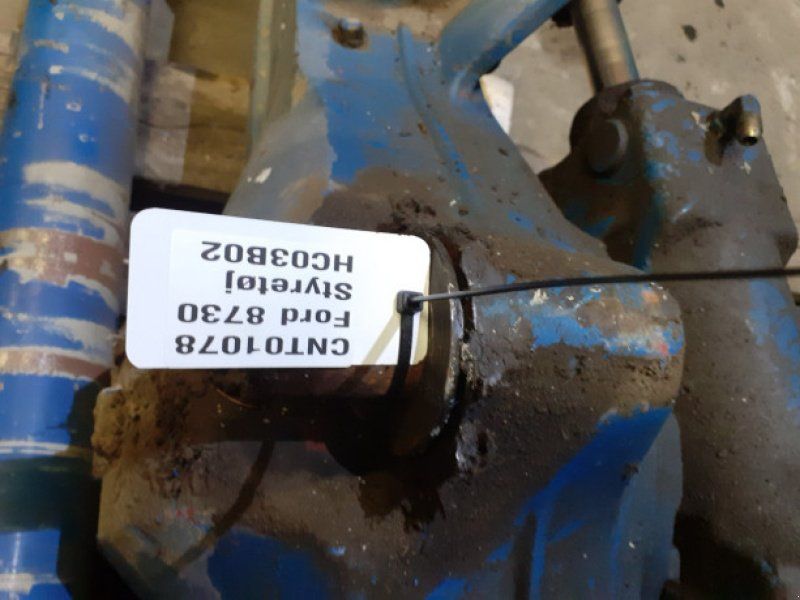 Ford 8730