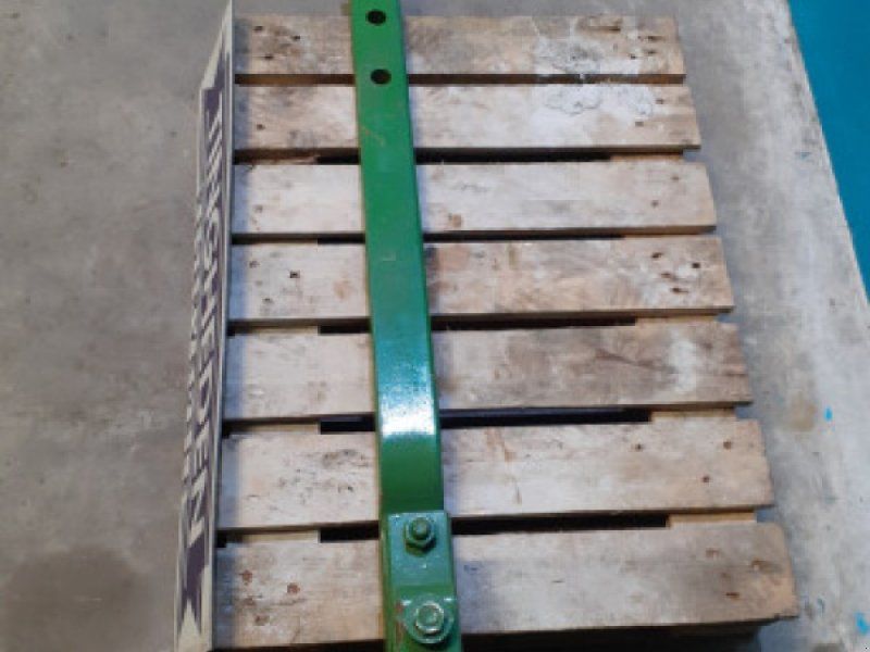 John Deere 6110