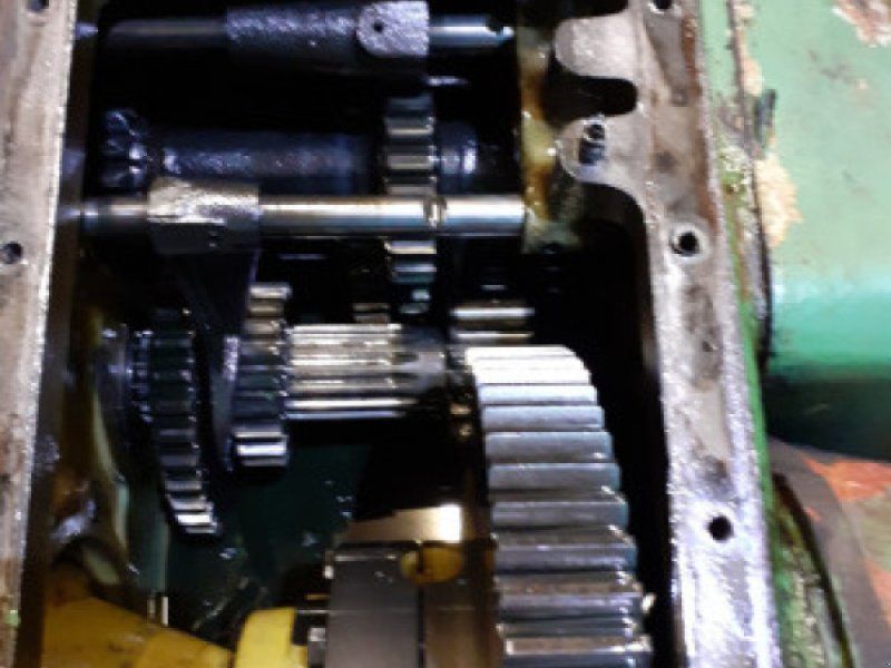 John Deere 955
