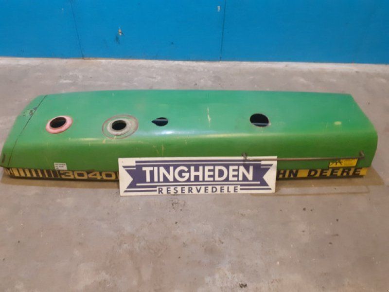 John Deere 3040