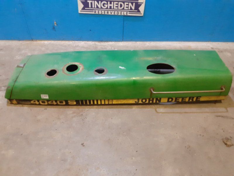 John Deere 4040