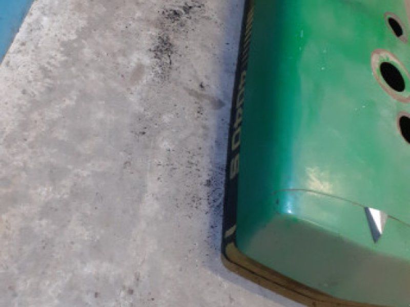 John Deere 4040