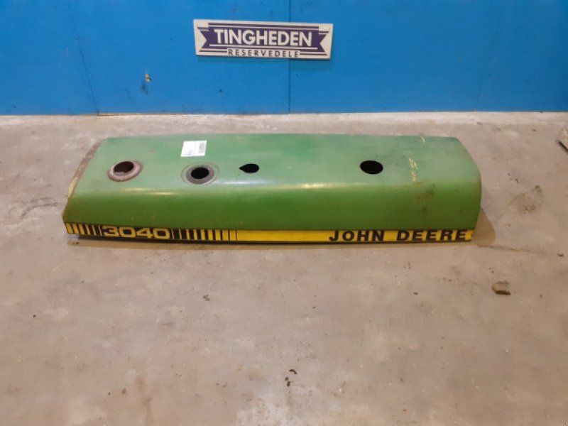 John Deere 3040