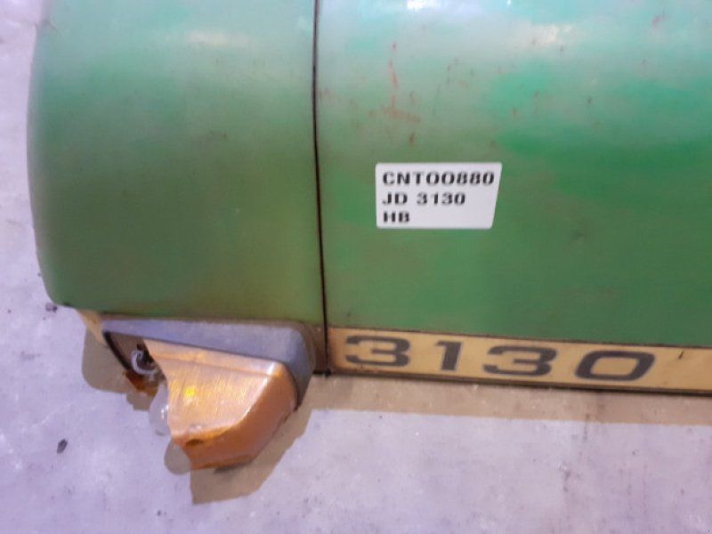 John Deere 3130