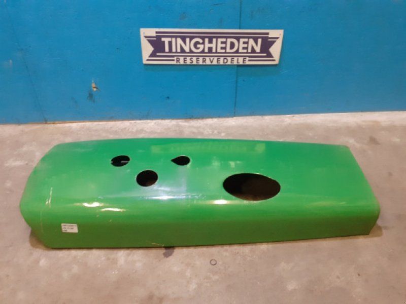 John Deere 2130