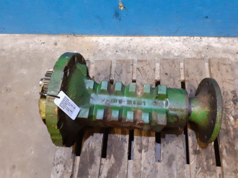 John Deere 2030