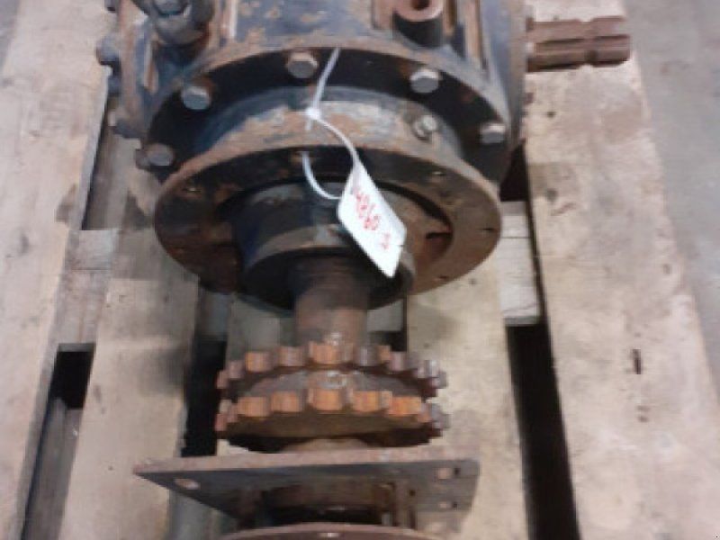 New Holland 4860
