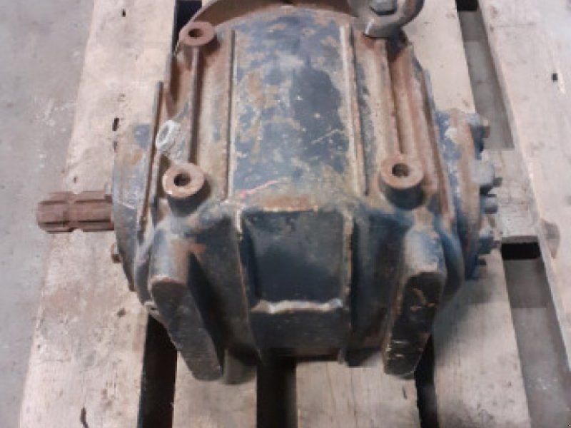 New Holland 4860