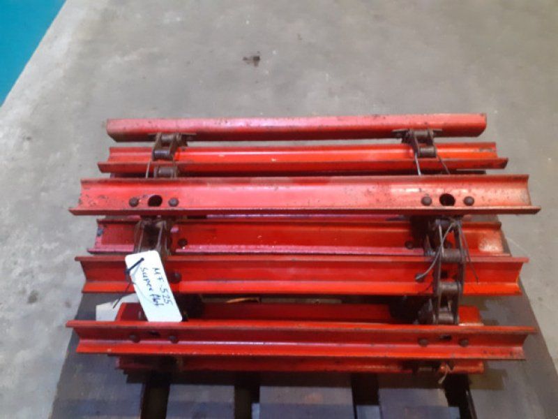 Massey Ferguson 525