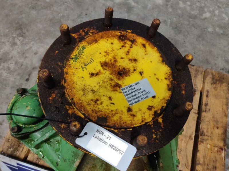 John Deere 1065