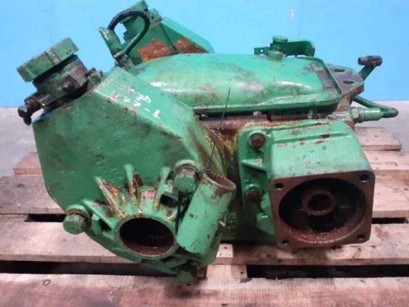 John Deere 1177