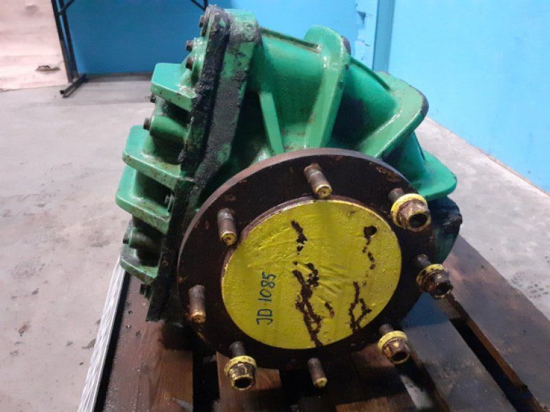 John Deere 1085