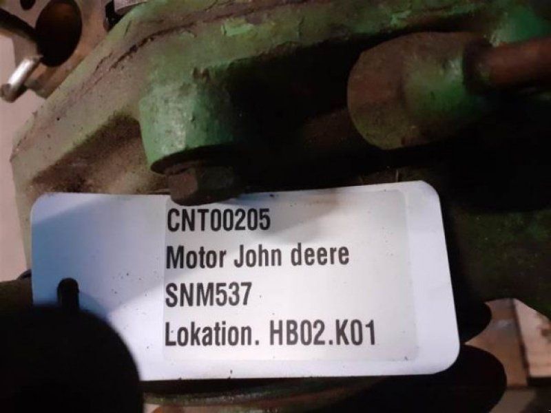 John Deere SNM537