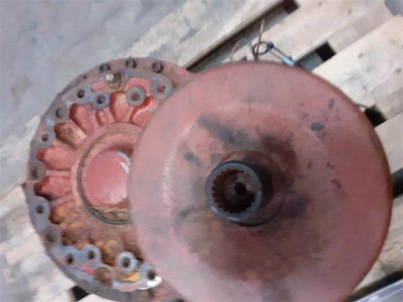 Massey Ferguson 29