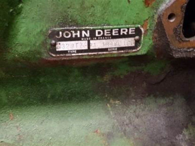 John Deere 6329