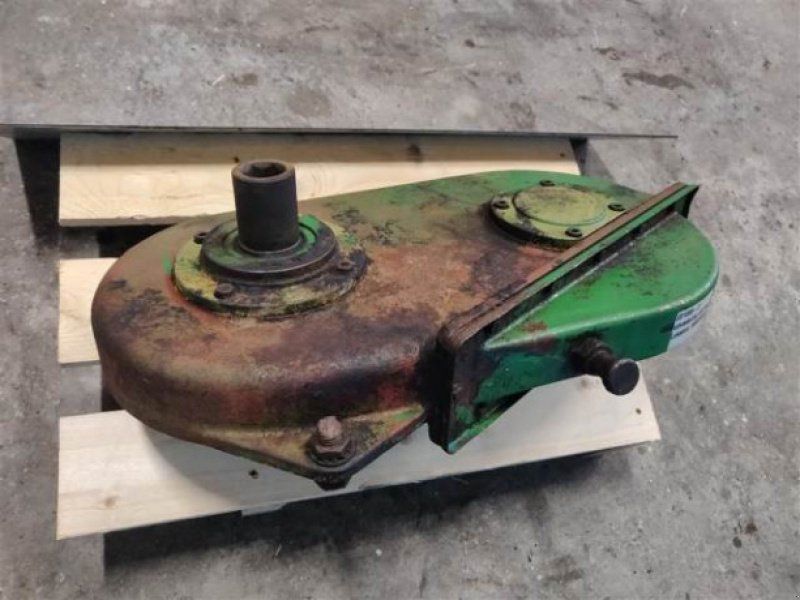 John Deere 1085