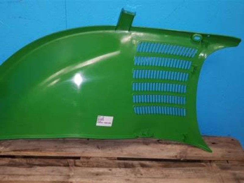 John Deere 4720