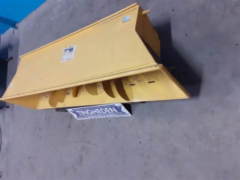 New Holland 8080