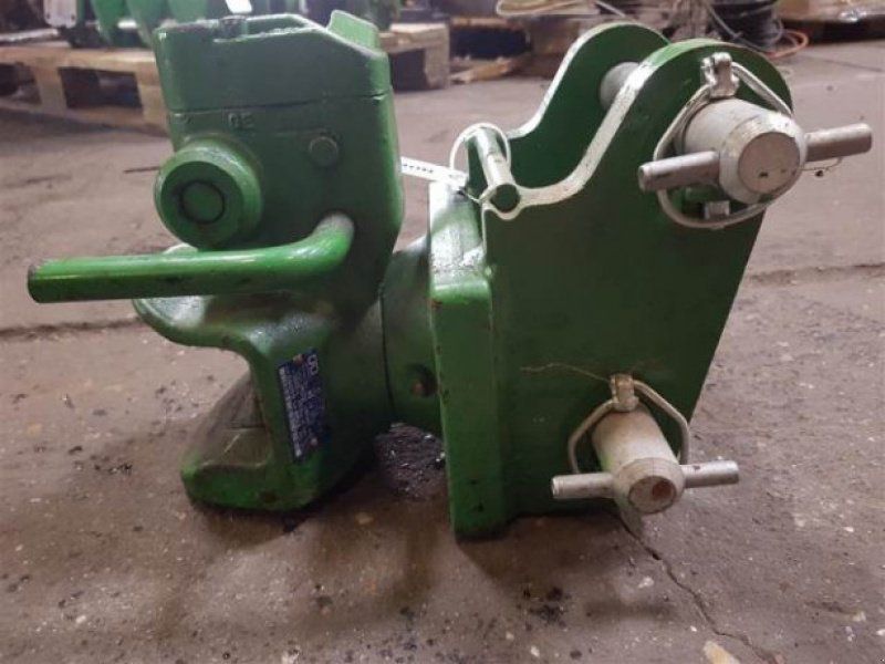 John Deere 4040