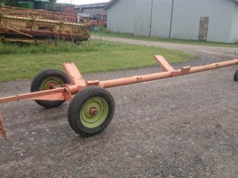 7000