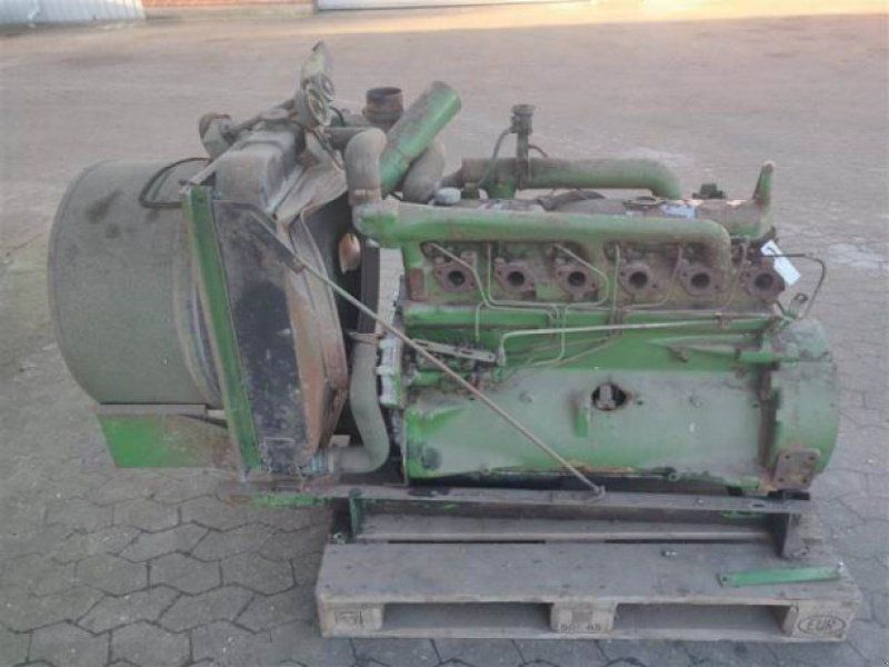 John Deere 6329D