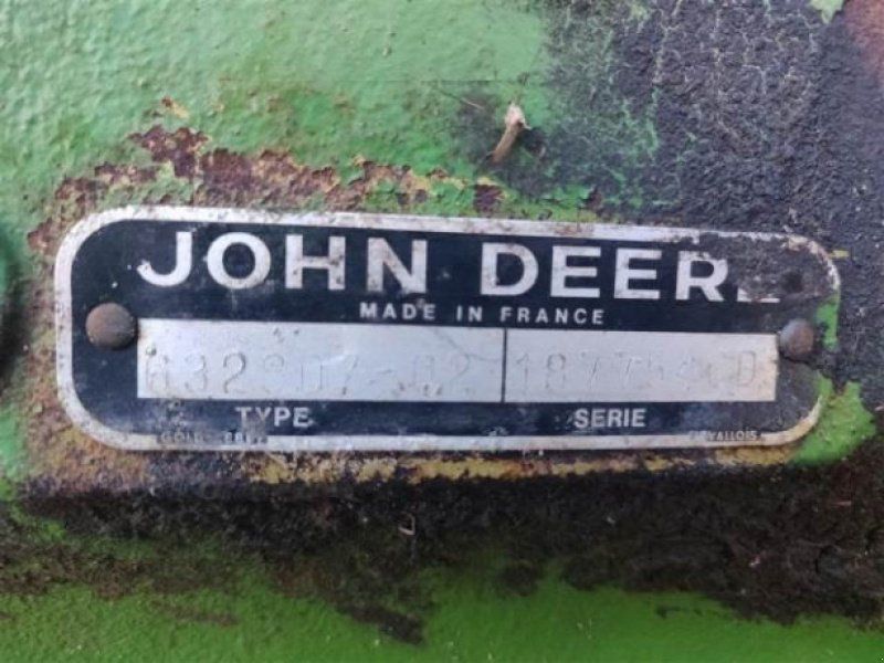 John Deere 6329D
