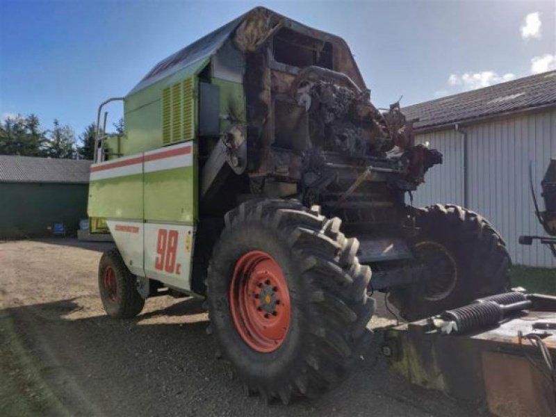 Claas Dominator 98