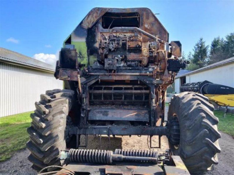 Claas Dominator 98