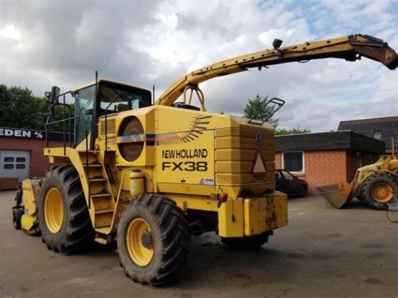 New Holland FX38