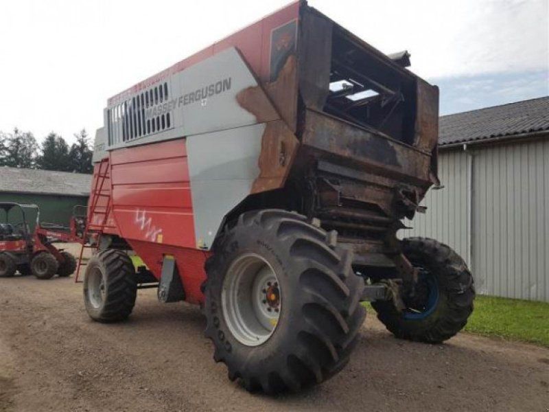 Massey Ferguson 7272