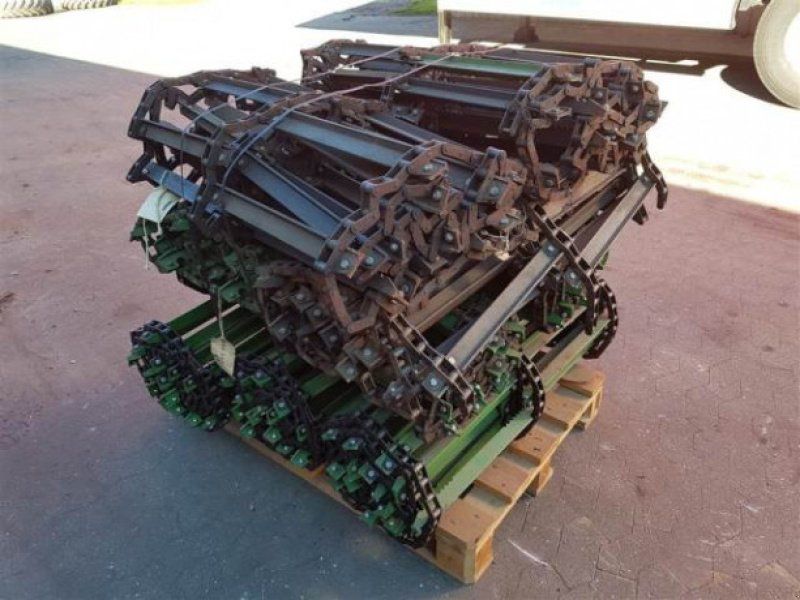 John Deere 1065