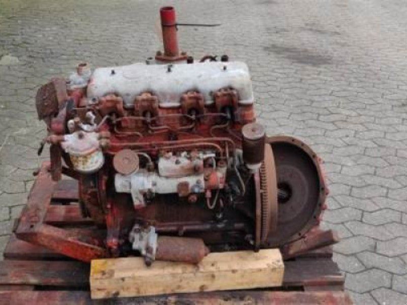 Leyland O.E. 138
