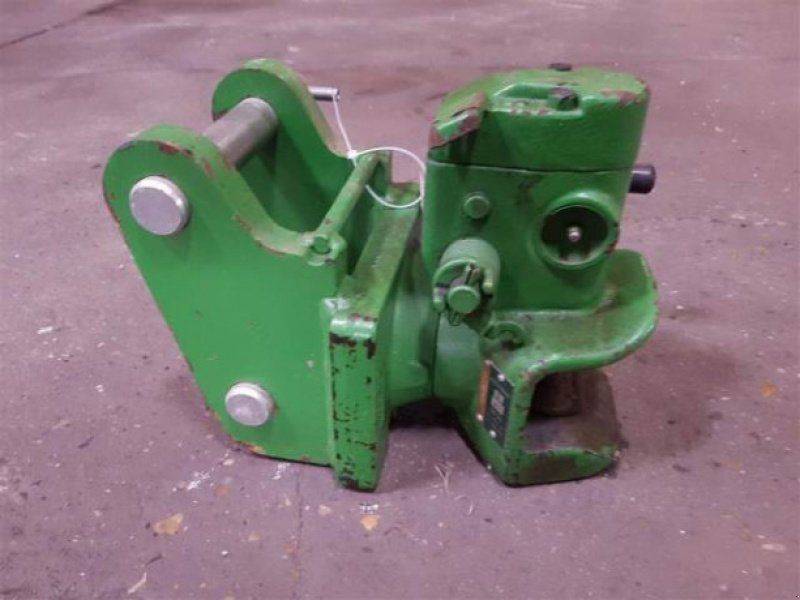 John Deere 4040