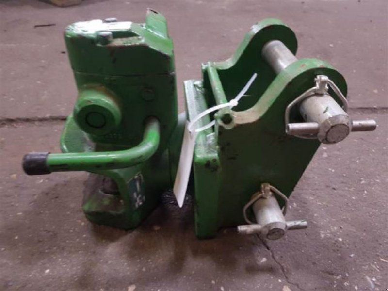 John Deere 4040