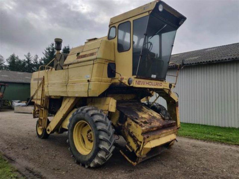New Holland 1550S