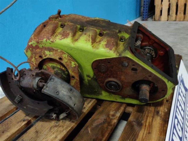 Claas Dominator 80